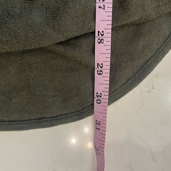 Michael Kors Olive Green Oversized Soft Sweater Size Medium - Picture 10 of 10